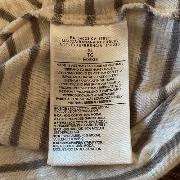Banana Republic embellished neckline striped tee - XL - Picture 4 of 4